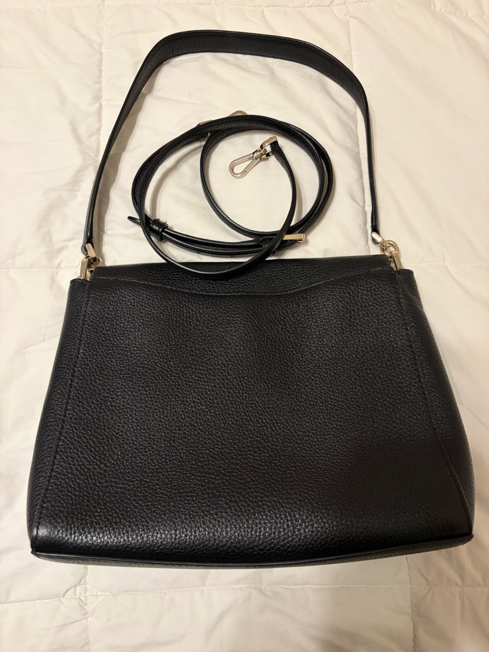 kate spade Leila Medium Black Pebbled Leather Crossbody with Gold Hardware - Picture 4 of 4